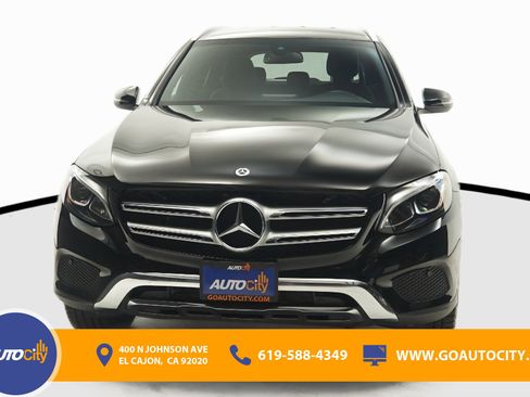 Used 2019 Mercedes-Benz GLC 350e 4MATIC image 4