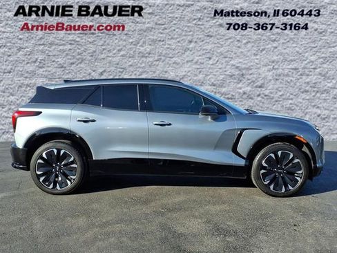Used 2025 Chevrolet Blazer EV RS AWD/4WD image 4