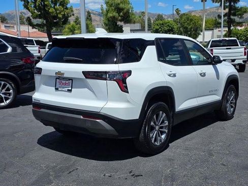 Certified 2026 Chevrolet Equinox LT FWD image 5