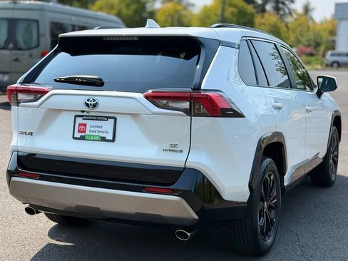Certified 2024 Toyota RAV4 SE w/ Convenience Package AWD/4WD image 5