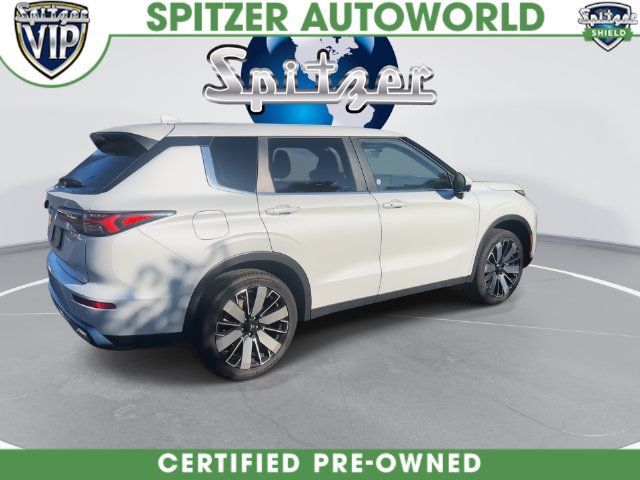 Used 2025 Mitsubishi Outlander SE AWD/4WD image 16
