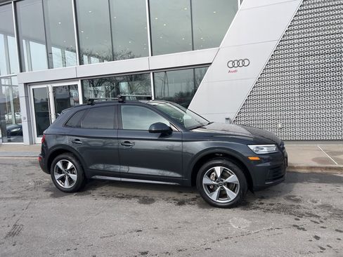 Used 2020 Audi Q5 2.0T Premium image 12