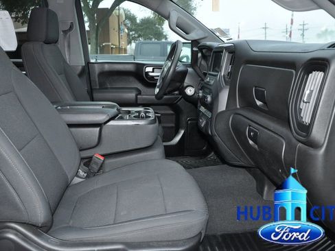 Used 2022 Chevrolet Silverado 1500 Custom w/ LPO, Dark Essentials Package image 16