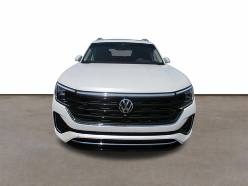 Used 2025 Volkswagen Atlas SEL Premium R-Line AWD/4WD image 8