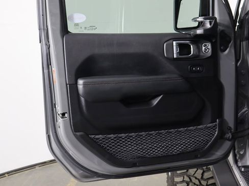 Used 2023 Jeep Wrangler Unlimited Rubicon 392 w/ Trailer Tow Package AWD/4WD image 19