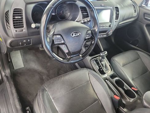 Used 2017 Kia Forte EX w/ EX Premium Plus Package FWD image 12