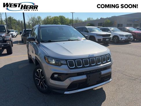 Used 2022 Jeep Compass Limited AWD/4WD image 1