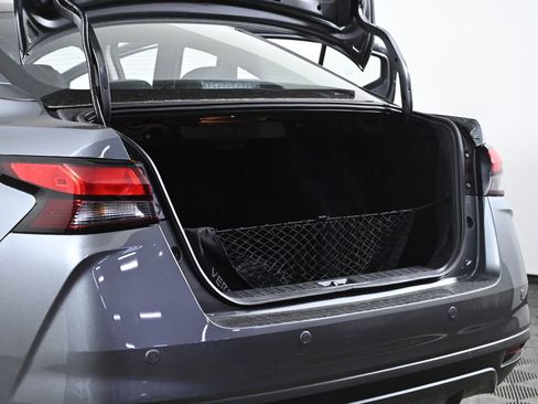 New 2025 Nissan Versa SV w/ Trunk Package image 28