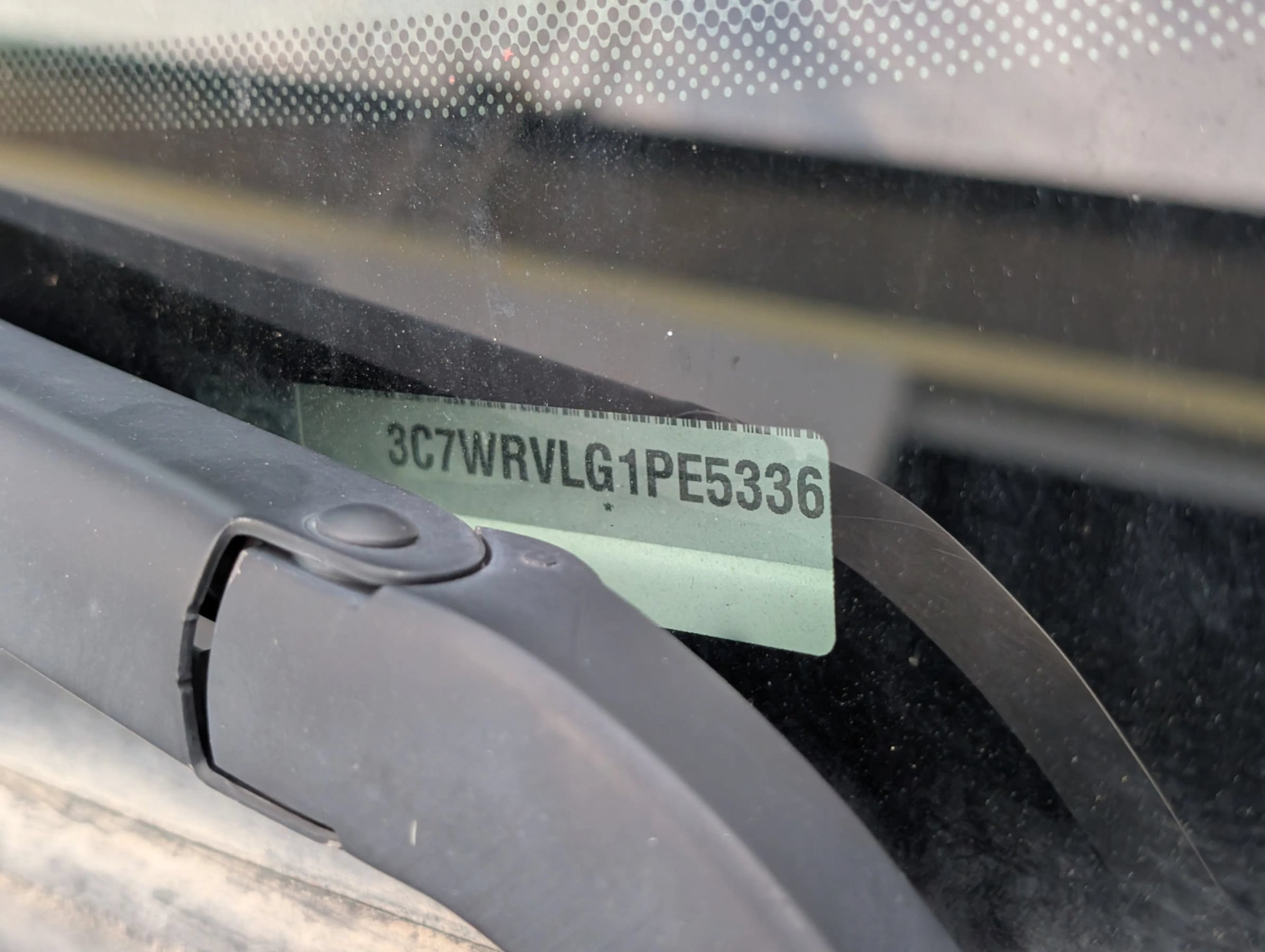 Used 2023 RAM ProMaster 3500 w/ Premium Appearance Group FWD image 5