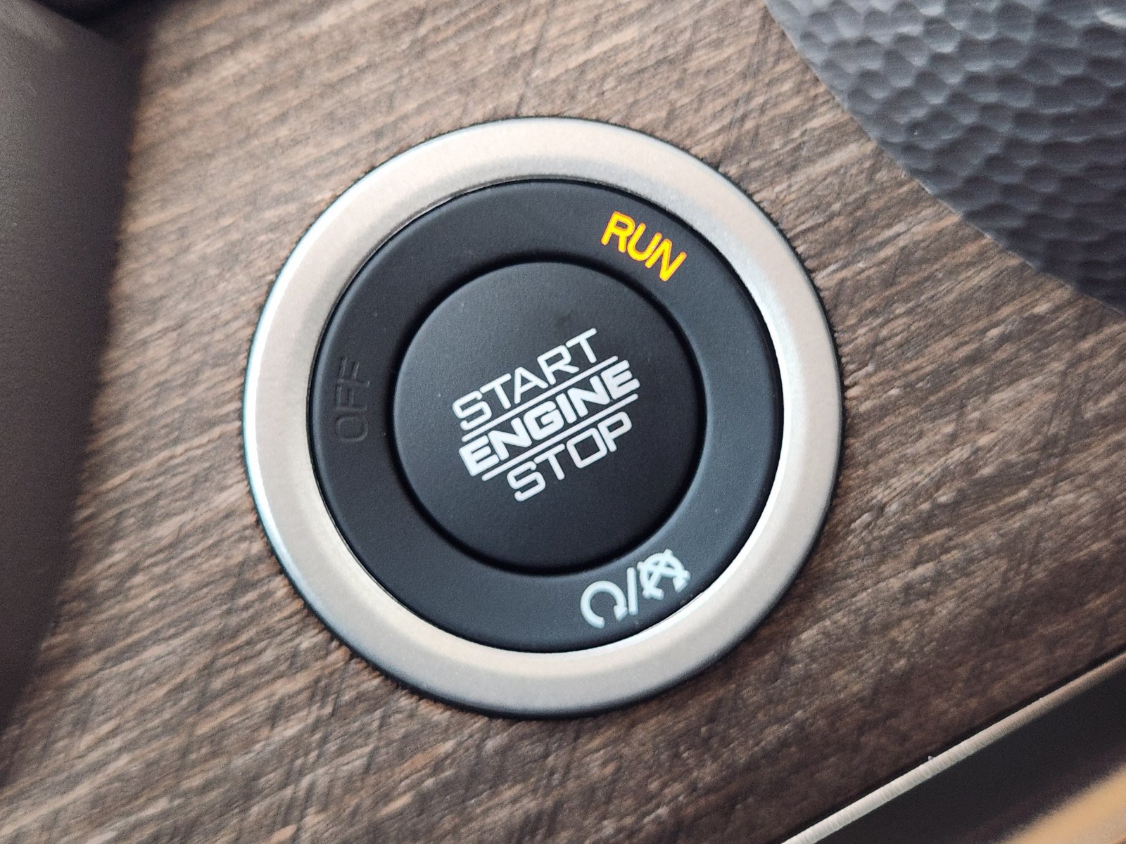 New 2027 RAM 2500 Limited AWD/4WD image 19