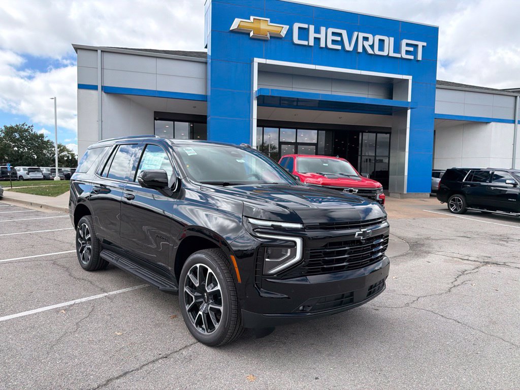 New 2026 Chevrolet Tahoe RST w/ RST Capability Package AWD/4WD image 1