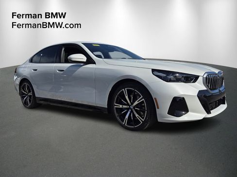 New 2026 BMW 530i w/ M Sport Package image 1