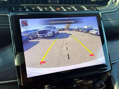 Certified 2023 Jeep Grand Cherokee Limited image 32