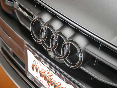 Certified 2023 Audi A7 3.0T Prestige w/ S Line Black Optic Package AWD/4WD image 9