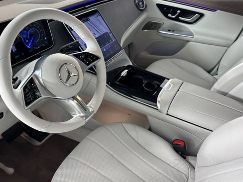 Certified 2025 Mercedes-Benz EQE 350+ 4MATIC SUV image 11