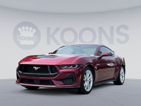 Used 2025 Ford Mustang GT Premium RWD image 1