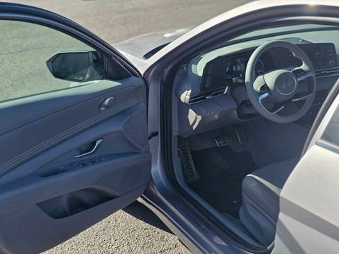 New 2026 Hyundai Elantra SEL Sport Premium FWD image 34
