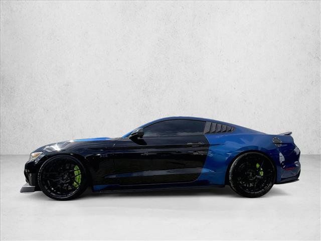 Used 2017 Ford Mustang GT Premium w/ Black Accent Package RWD image 6