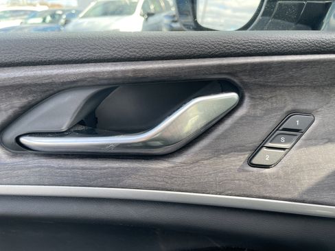 Certified 2023 Jeep Grand Cherokee Limited image 40