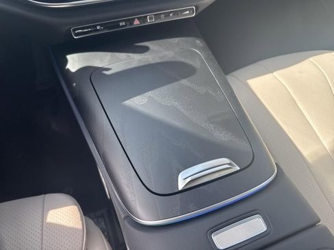 Used 2026 Mercedes-Benz E 350 4MATIC Sedan image 22