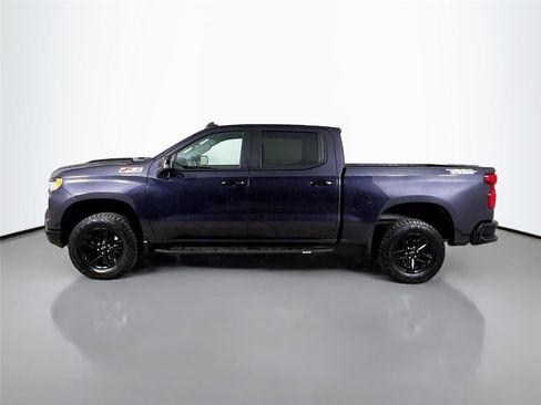 Used 2024 Chevrolet Silverado 1500 LT Trail Boss w/ Convenience Package II AWD/4WD image 6