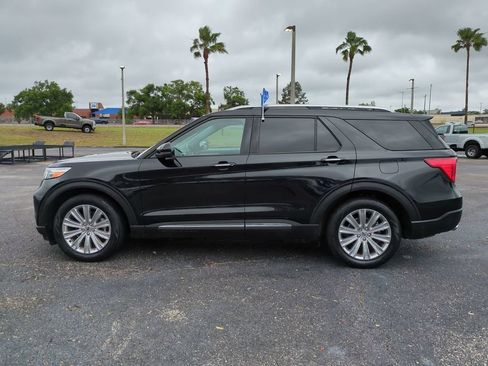 Used 2022 Ford Explorer Limited w/ Equipment Group 301A RWD image 7