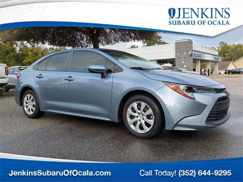 Used 2024 Toyota Corolla LE image 1