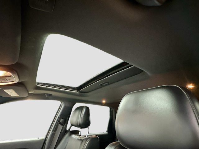 Used 2019 Jeep Grand Cherokee Altitude AWD/4WD image 22