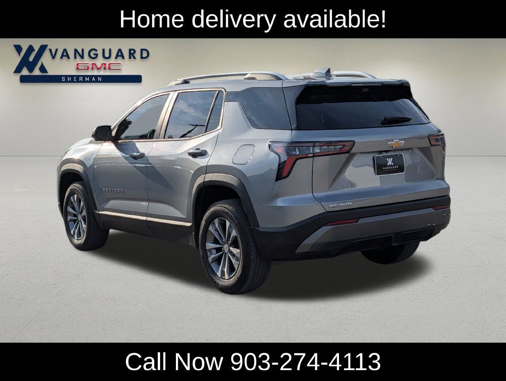 Used 2025 Chevrolet Equinox LT w/ Convenience Package II FWD image 4