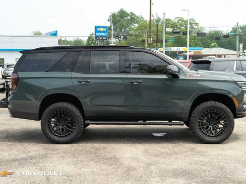 New 2026 Chevrolet Tahoe Z71 w/ Sun And Tow Package AWD/4WD image 5