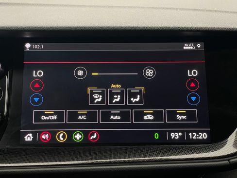 Used 2023 Buick Envision Essence AWD/4WD image 26