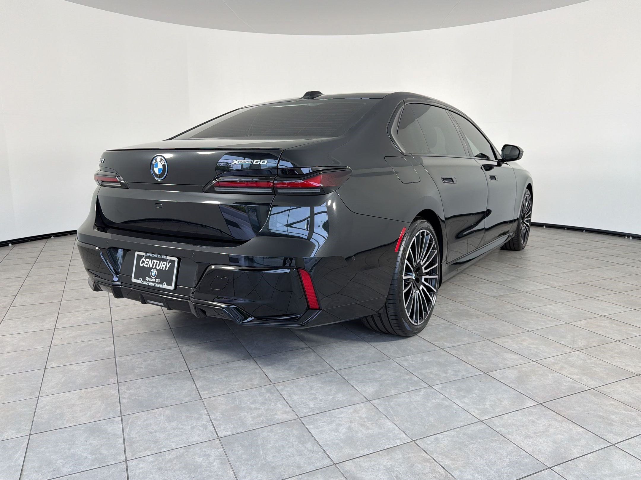 Used 2026 BMW i7 xDrive60 AWD/4WD image 8