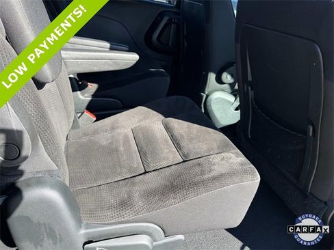 Certified 2018 Dodge Grand Caravan SE image 19