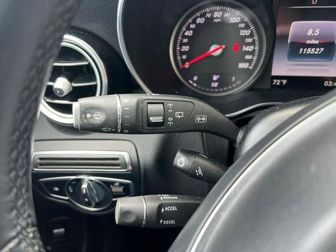 Used 2018 Mercedes-Benz GLC 300 4MATIC w/ AMG Line image 36