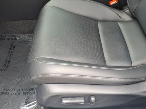 Used 2024 Honda Civic EX-L image 4