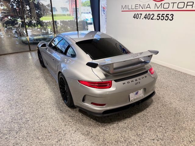 Used 2015 Porsche 911 GT3 RWD image 5