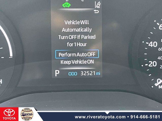Used 2024 Toyota Sienna XLE w/ XLE Plus Package AWD/4WD image 28