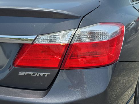 Used 2013 Honda Accord Sport image 8