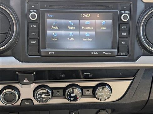 Used 2017 Toyota Tacoma SR5 w/ Tow Package image 15