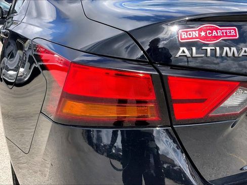 Used 2024 Nissan Altima 2.5 SR FWD image 20