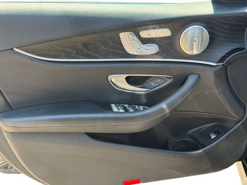 Used 2022 Mercedes-Benz E 350 4MATIC Sedan image 22