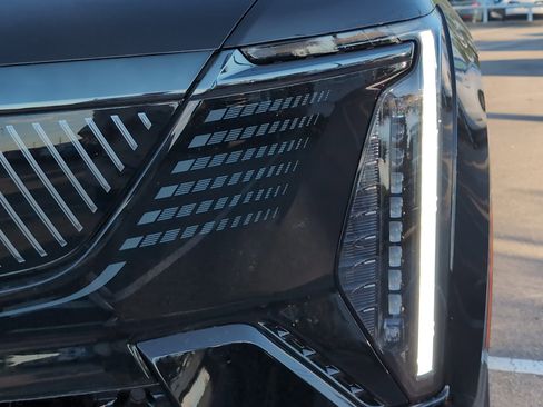 New 2025 Cadillac Escalade IQ Sport 2 w/ LPO, ONYX Package image 35