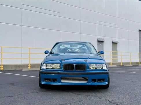 Used 1995 BMW M3 Coupe RWD image 4