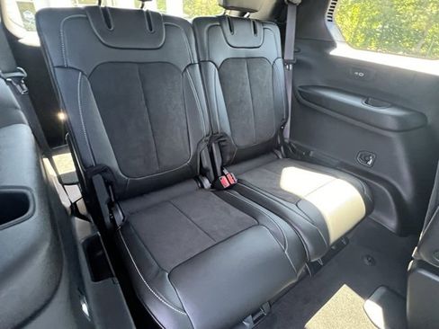 New 2025 Jeep Grand Cherokee L Altitude image 28