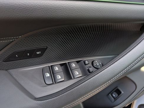 Certified 2023 BMW i4 eDrive40 w/ M Sport Package image 33