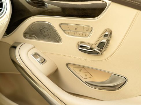 Used 2016 Mercedes-Benz S 550 4MATIC Coupe image 31