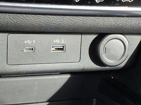 Used 2023 Nissan Rogue SV image 25