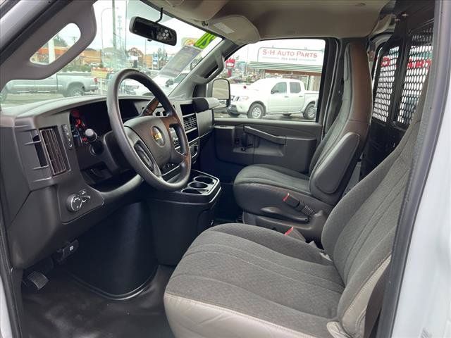 Used 2020 Chevrolet Express 2500 w/ Driver Convenience Package RWD image 10