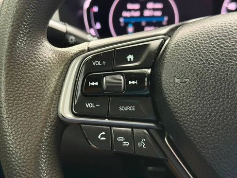 Used 2019 Honda Accord LX image 12