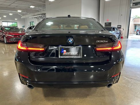 Used 2023 BMW 330e w/ Premium Package image 5